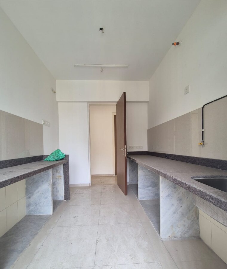 Kitchen, courtyard-by-narang-realty-and-the-wadhwa-group 2 Bedroom 789 Sq.Ft. Apartment In Pokhran Road No Two Thane 8956294