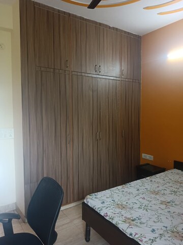 Room in 2 BHK Apartment at Grihapravesh, Sector 77 – for Rent
