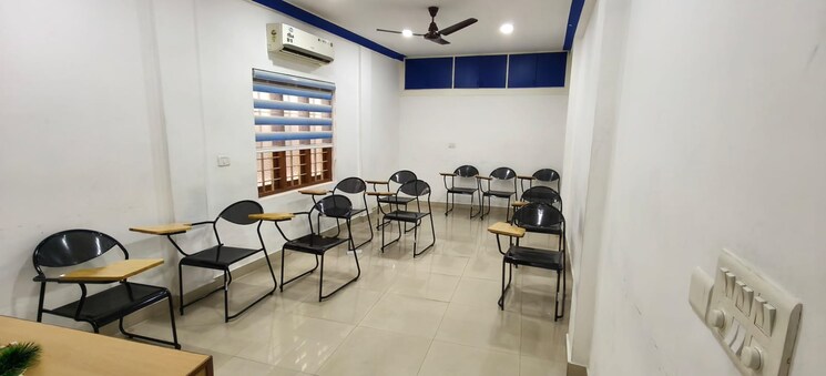 Gym, palarivattom Commercial Office Space 3000 Sq.Ft. In Palarivattom Kochi 8956290