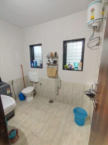 Team Area in 1 BHK Apartment at Kumar Mahatma Society, Kothrud – for Rent