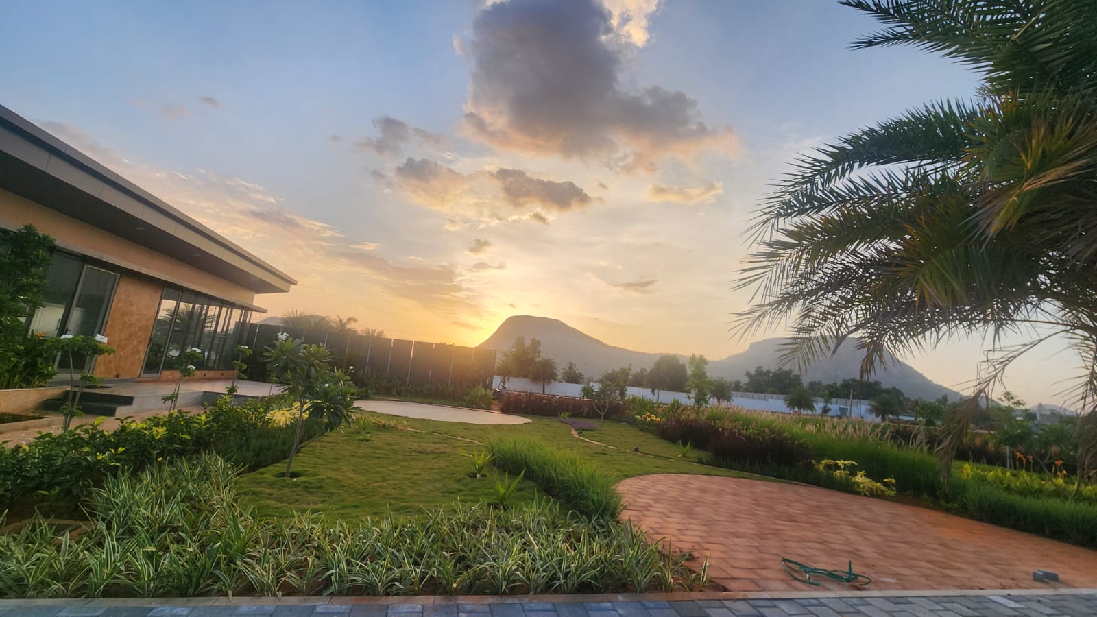 Plot For Sale in Mont At Nandi Hills