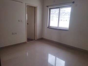 Room in 3 BHK Apartment at Prestige Kensington Gardens, Jalahalli – for Rent