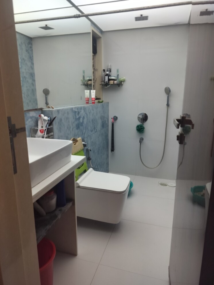 Team Area, evershine-greens 2 Bedroom 951 Sq.Ft. Apartment In Andheri West Mumbai 8956452