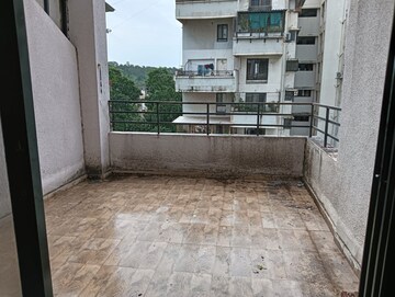 Balcony in 1 BHK Apartment at Ranade Yashodhan, Mayur Colony – for Rent