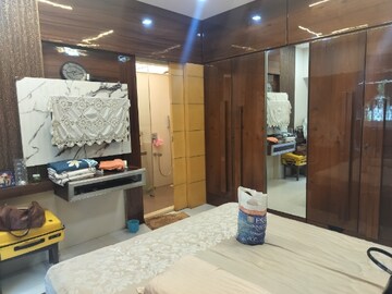 Parking in 2 BHK Apartment at Evershine Greens, Andheri West – for Rent