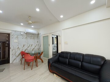 Bedroom in 2 BHK Apartment at Sagar Kanya, Andheri West – for Rent