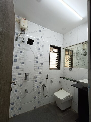 Team Area in 2 BHK Apartment at Sagar Kanya, Andheri West – for Rent
