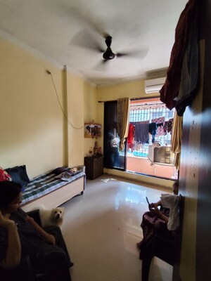 Room in 2 BHK Apartment at JH Zojwala Regency Park, Kalyan East – for Sale