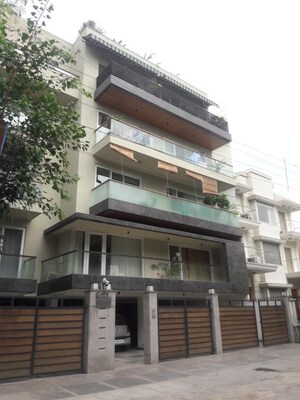 4 BHK Builder Floor For Sale in Laxmi Nagar