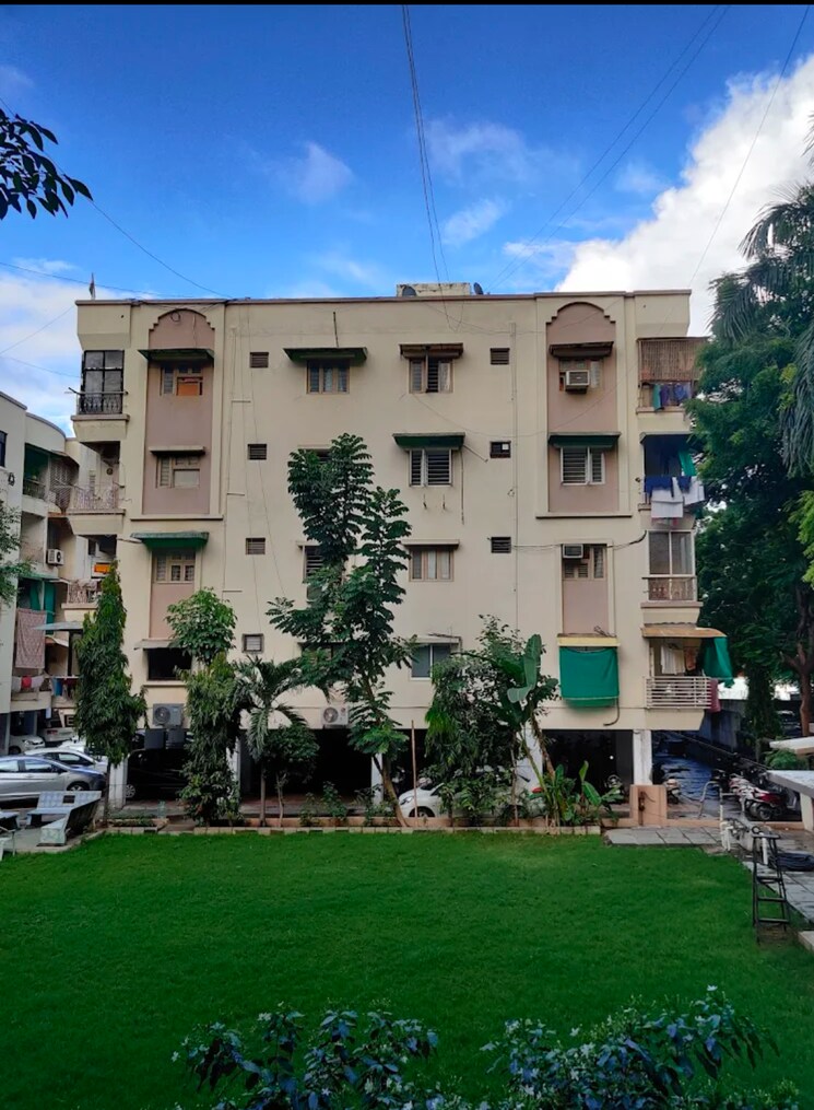 Exterior View, vastrapur 3 Bedroom 1800 Sq.Ft. Apartment In Vastrapur Ahmedabad 8956518