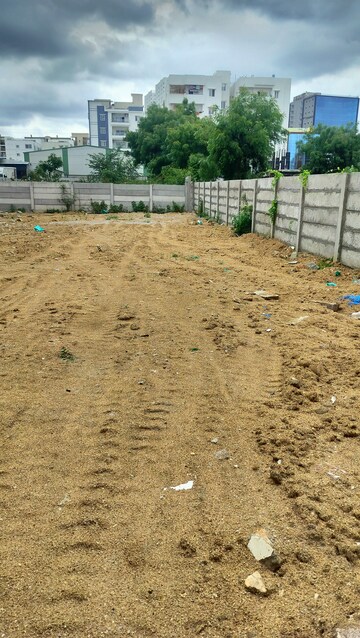 Plot Area in  Land at Poulomi Anate, Kokapet – for Rent