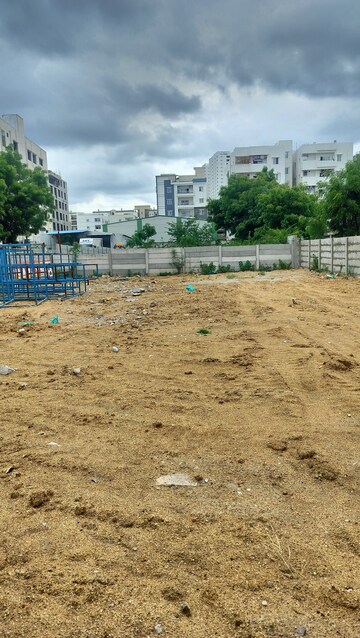 Plot Area in  Land at Poulomi Anate, Kokapet – for Rent