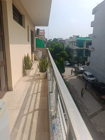 Balcony in 2.5 BHK Apartment at Ansal Sushant Floors, Sushant Lok ii – for Rent