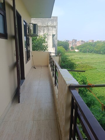 Balcony in 2.5 BHK Apartment at Ansal Sushant Floors, Sushant Lok ii – for Rent