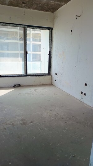 Room in 4 BHK Apartment at Myscape Isle Of Sky, Financial District – for Sale