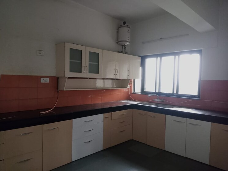 Kitchen, kalyani nagar 4 Bedroom 3000 Sq.Ft. Apartment In Kalyani Nagar Pune 8956539