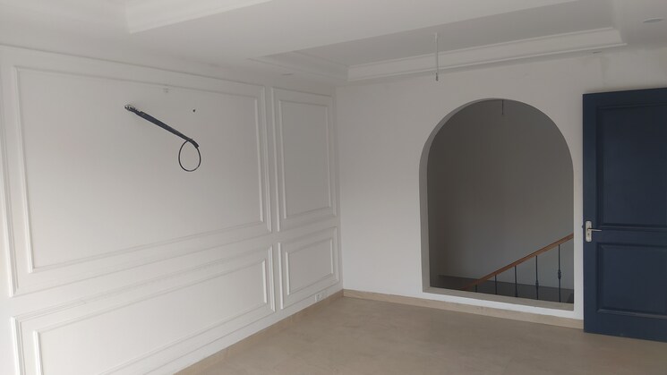 Room, dlf-hyde-park 5 Bedroom 6000 Sq.Ft. Independent House In South Mullanpur Chandigarh 8956584