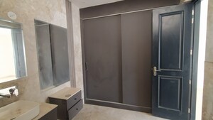 Building Lobby in 5 BHK Independent House at DLF Hyde Park, South Mullanpur – for Sale