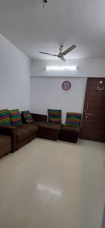 Team Area in 1 BHK Apartment at Lodha Casa Viva, Majiwada – for Rent
