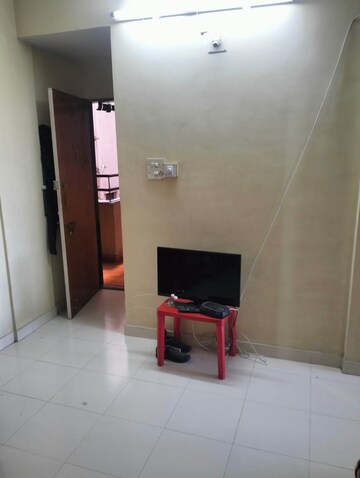 Furnished Amenities in 3 BHK Apartment at Shanti Vihar, Bavdhan – for Rent