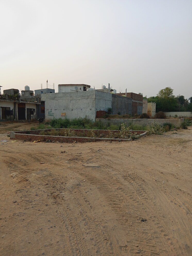 Exterior View, maruti kunj  85 Sq.Yd. Plot In Maruti Kunj Gurgaon 8956718