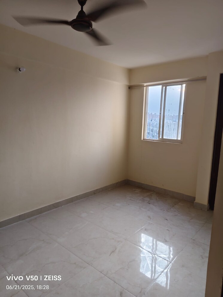 Room, wave-dream-homes 2 Bedroom 808 Sq.Ft. Apartment In Wave City Ghaziabad 8956733