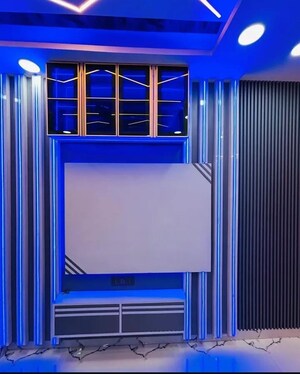 Building Lobby in 3 BHK Builder Floor at Sector 29 – for Sale