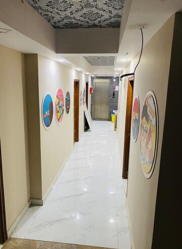Building Lobby in  Pg at Sector 47 – for Rent