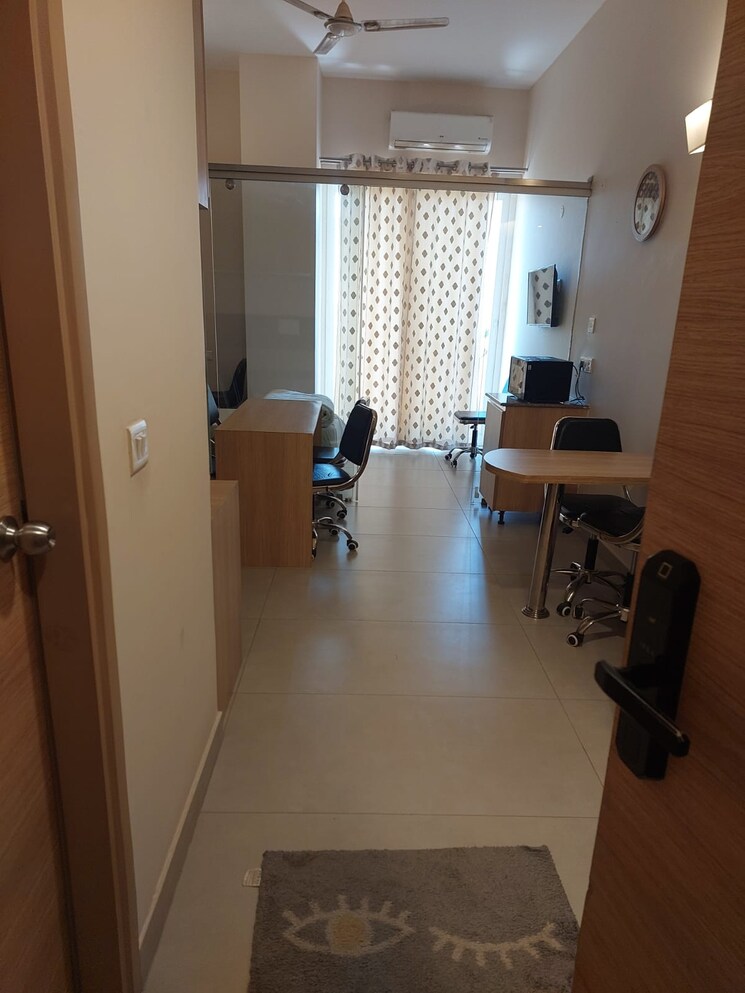 Team Area, gaur-city-mall Studio 206 Sq.Ft. Apartment In Sector 4 Greater Noida Greater Noida 8956736