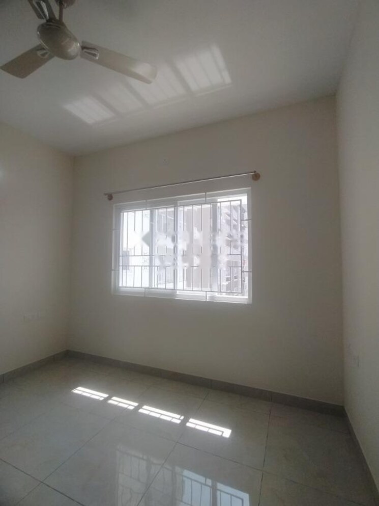 Room, prestige-park-square 3.5 Bedroom 1245 Sq.Ft. Apartment In Bannerghatta Road Bangalore 8956748