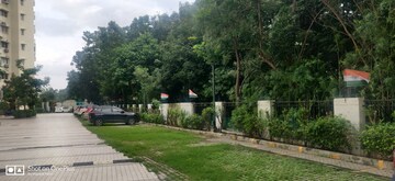 6+ BHK Apartment – Garden View at Godrej Garden City, Jagatpur - for Rent