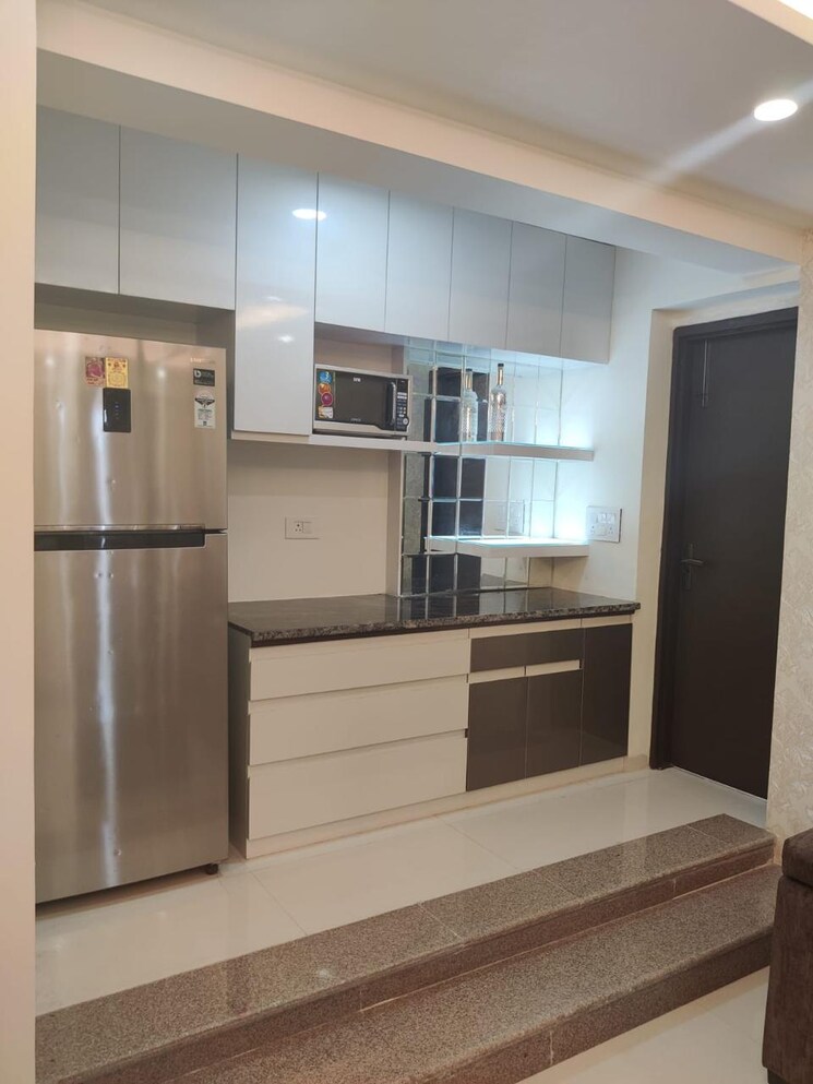 Kitchen, tulip-violet 2 Bedroom 1560 Sq.Ft. Apartment In Sector 69 Gurgaon 8956887