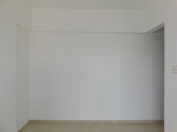 Room in 2.5 BHK Apartment at The Green Jay Krishna, Borivali West – for Rent