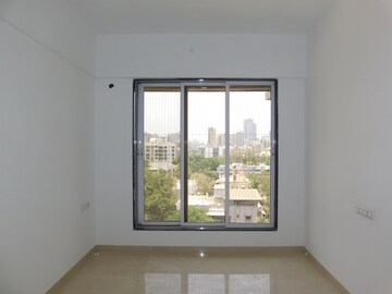 Room in 2.5 BHK Apartment at The Green Jay Krishna, Borivali West – for Rent