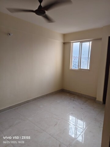 Master Bedroom in 2 BHK Apartment at Wave Dream Homes, Wave City – for Rent