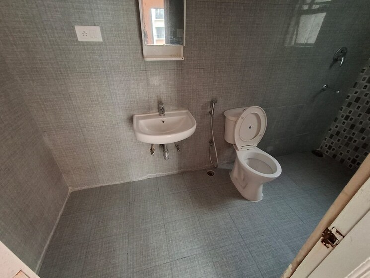 Bathroom, dtc-southern-heights 3 Bedroom 1370 Sq.Ft. Apartment In Joka Kolkata 8956890