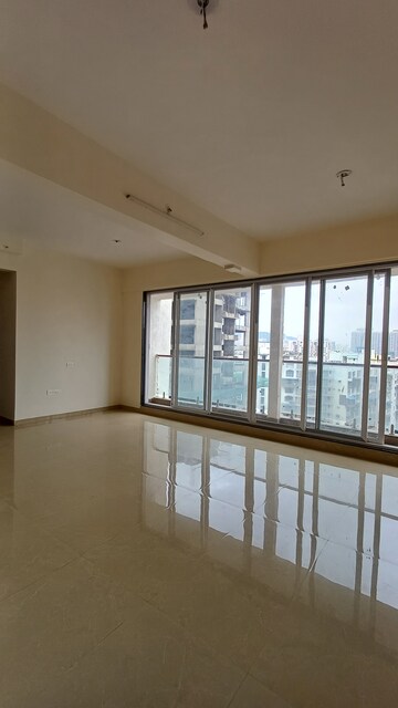 3 BHK Apartment For Rent in One Indiabulls Thane, Pokhran Road No Two