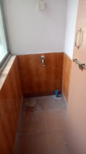 Furnished Amenities in 2 BHK Apartment at Shubhashree Apartmaent Akurdi, Akurdi – for Rent