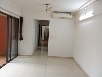 Room in 2 BHK Apartment at Lodha Palava City, Dombivli East – for Rent