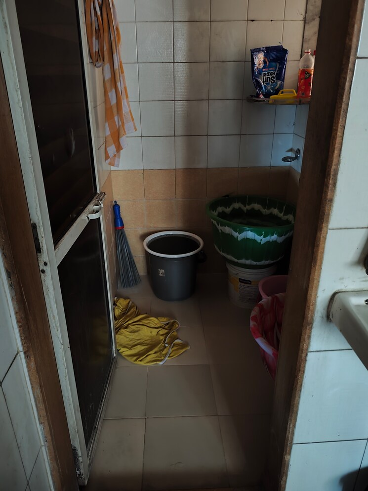 Washroom, agarwal-nagri 1 Bedroom 615 Sq.Ft. Apartment In Vasai East Palghar 8956952