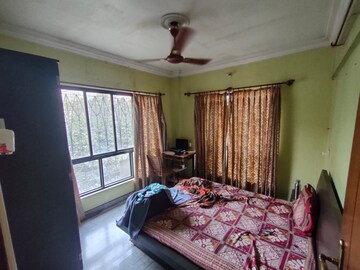 Bedroom in 2 BHK Apartment at Vishnu Nagar – for Rent