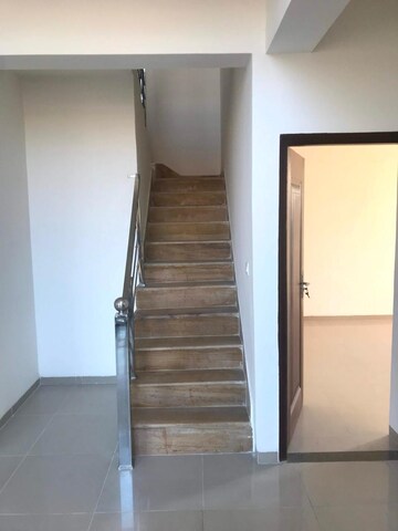 Furnished Amenities in 3.5 BHK Apartment at Sushma Crescent, Dhakoli – for Rent
