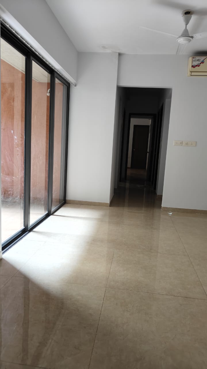 1.5 BHK + Pooja Room,Extra Room Apartment For Sale in Lodha Palava City