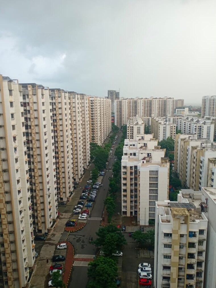 Exterior View, lodha-palava-city 1.5 Bedroom 680 Sq.Ft. Apartment In Dombivli East Thane 8956992