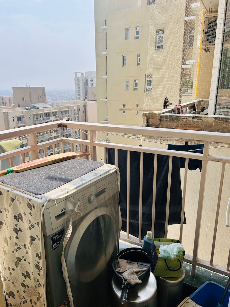 Balcony, bptp-spacio 2 Bedroom 1000 Sq.Ft. Apartment In Sector 37d Gurgaon 8956985