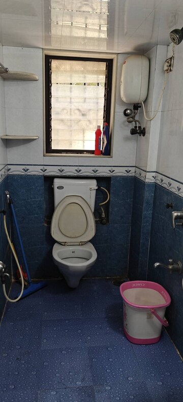 Attached Bathroom in 2 BHK Apartment at Andheri West – for Rent