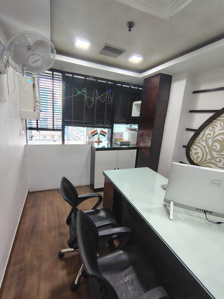 Team Area, bestfield Commercial Office Space 500 Sq.Ft. In Netaji Subhash Place Delhi 8957021