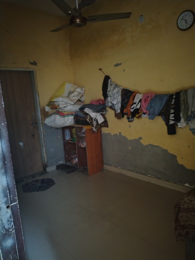 Living Room, jiwan colony 2 Bedroom 50 Sq.Yd. Independent House In Jiwan Colony Faridabad 8957082