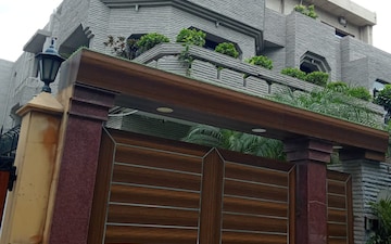 4 BHK Villa For Rent in New Friends Colony