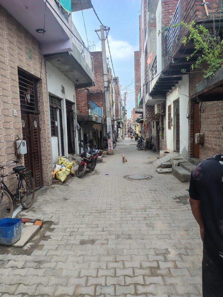 Exterior View, jiwan colony 2 Bedroom 450 Sq.Ft. Independent House In Jiwan Colony Faridabad 8957096